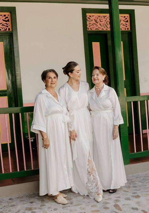 BATA BRIDESMAIDS LARGA