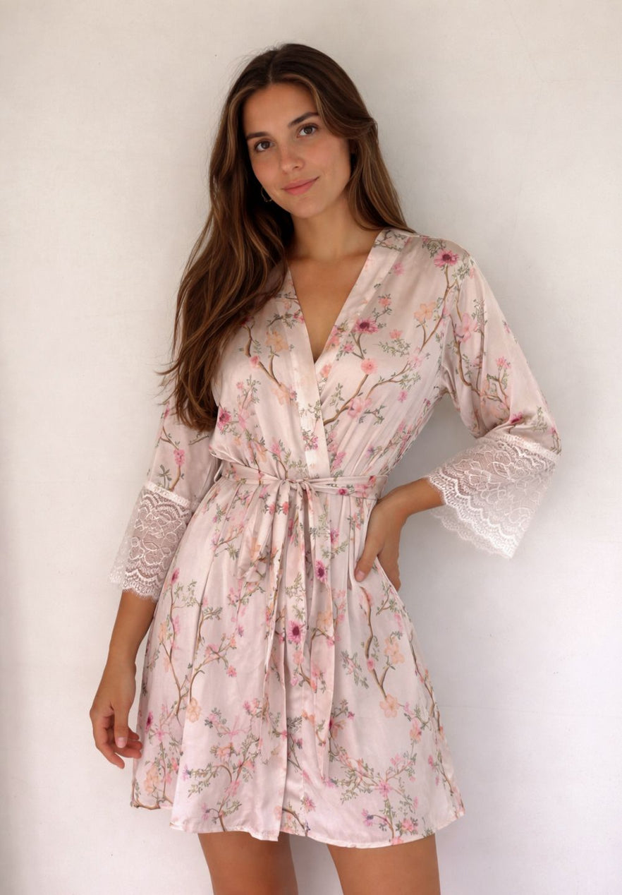 SLEEPWEAR